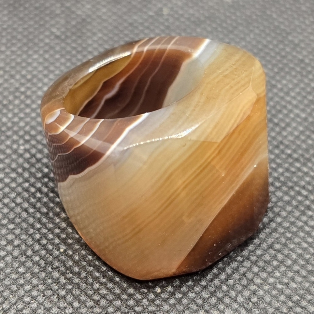 Vintage Chunky Lucite Statement Ring Size 10.5